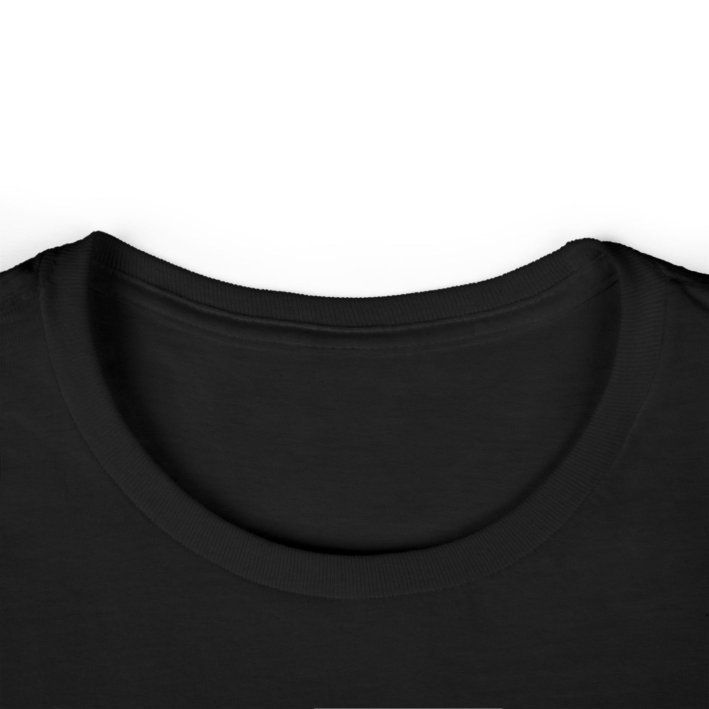 Citydripco. Black Model Women's Softstyle Tee - Trendy Urban Fashion for Everyday Wear